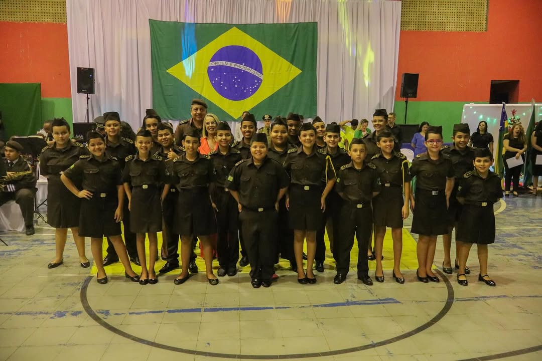 Anápolis terá escola militar Audiência pública discute projeto de implementação no município