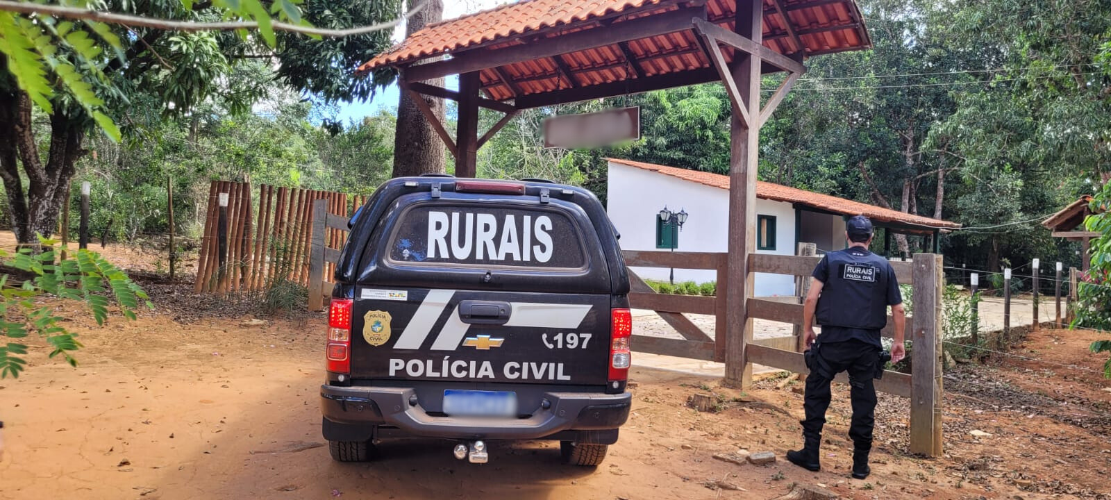 Polícia Civil deflagra Operação Laço de Aço para investigar roubo violento em fazenda de Pirenópolis