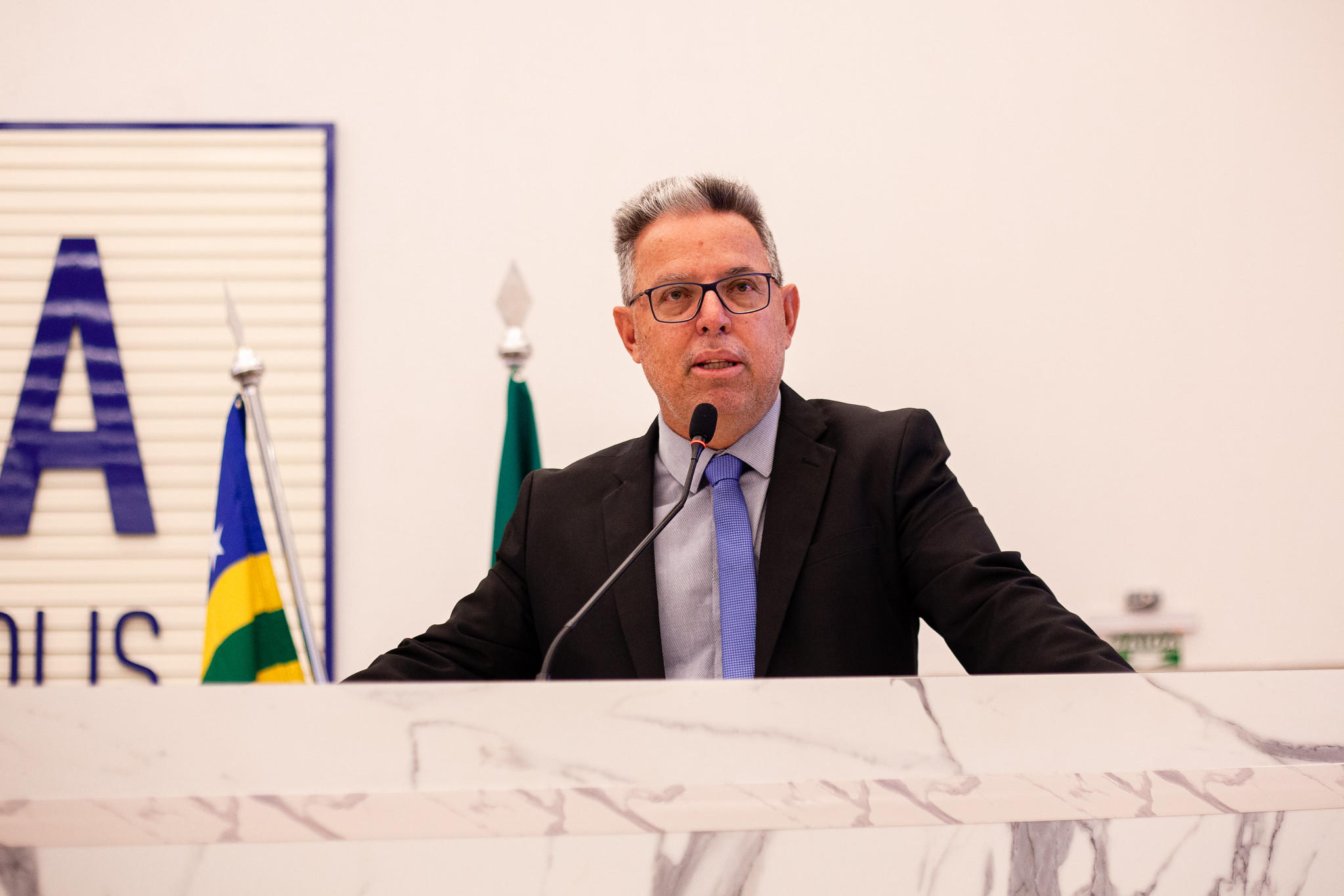 Vereador Divino Antônio do Santa CruzCorinthians fala na tribuna (Foto Allyne LaísCâmara de Anápolis)