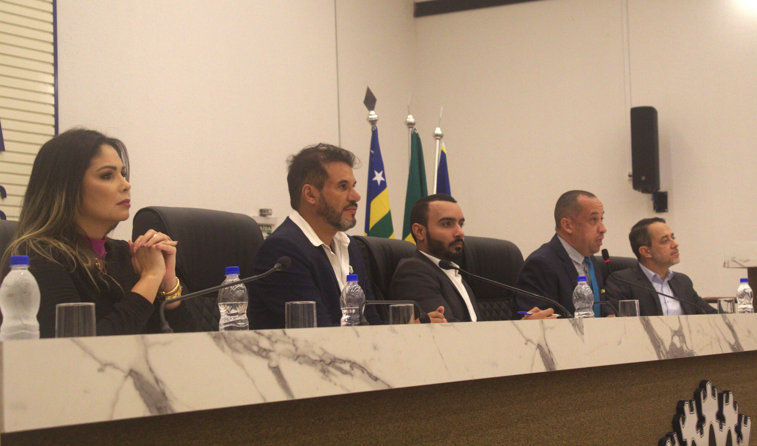 Audiência pública reúne vítimas de difamações publicadas pelo perfil Anápolis na Roda; confira os relatos