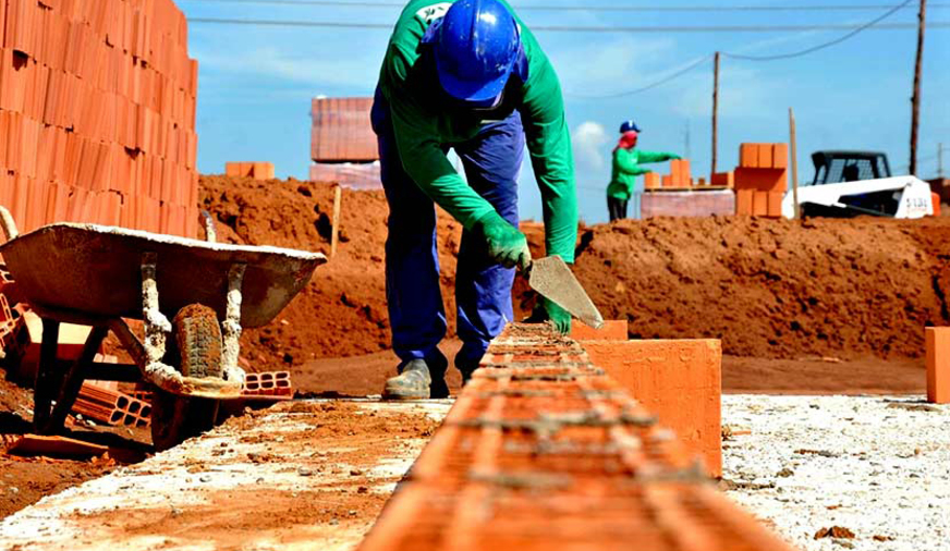 MRV abre vagas de emprego para obras em Anápolis e outros municípios; confira detalhes