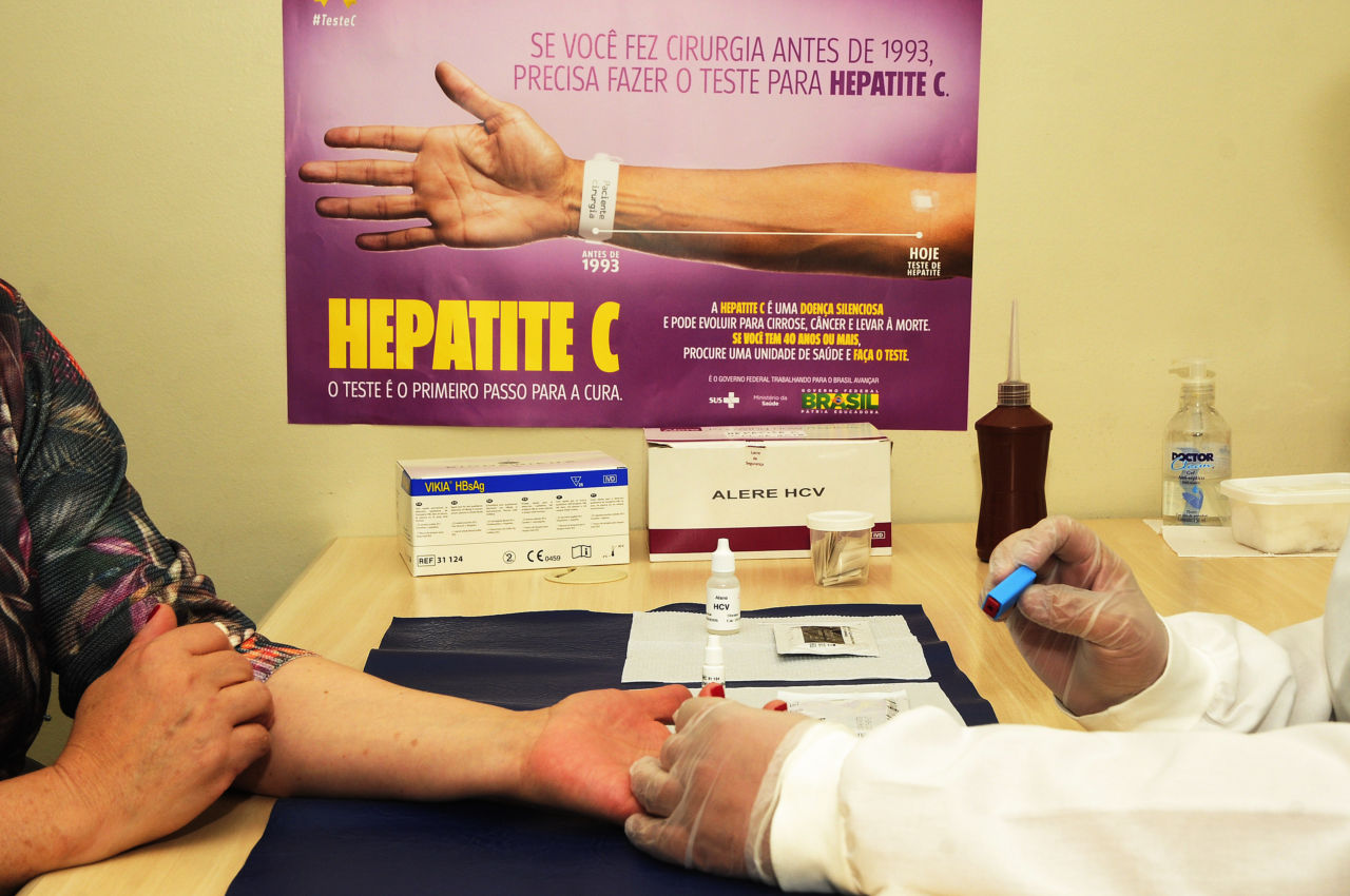 SUS intensifica ações contra hepatite durante o Julho Amarelo
