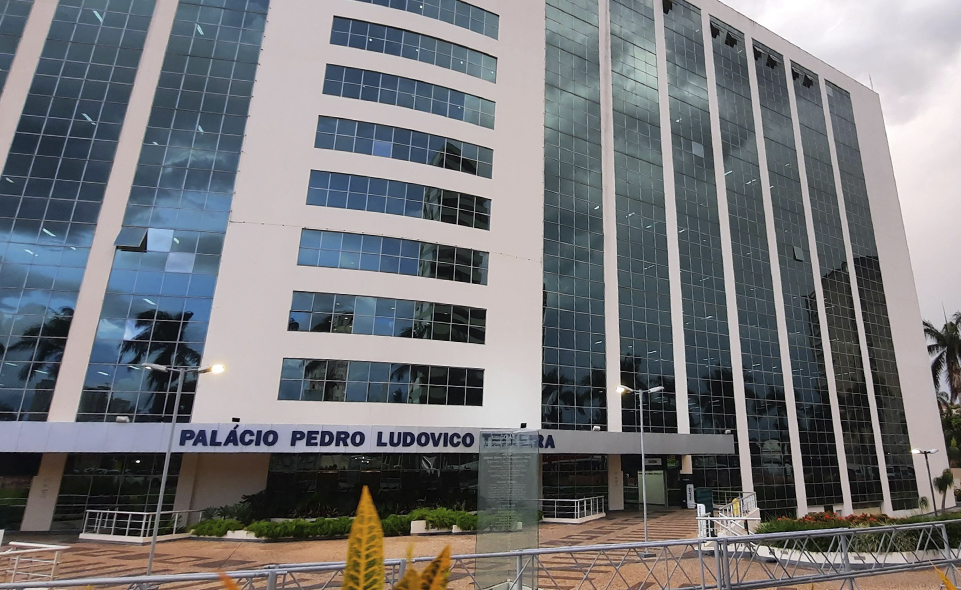 goiás condenados Tarifas dos eua goias palacio pedro ludovico teixeira