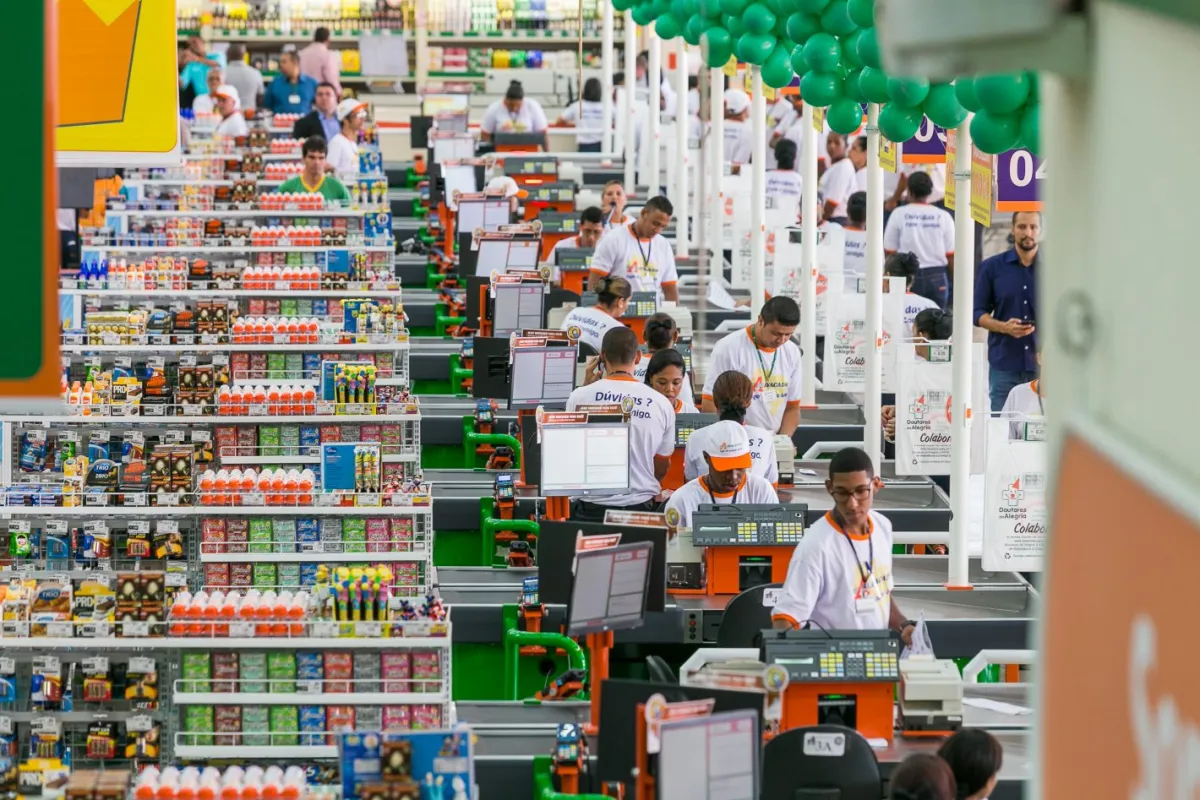 Atacadão anuncia vagas de emprego em Anápolis e outros municípios goianos; veja como se candidatar