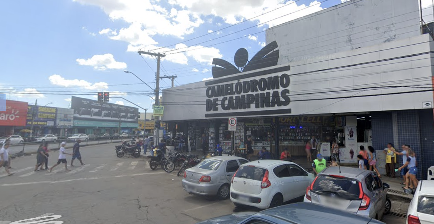 Camelódromo de Campinas, em Goiânia, foi palco de confusão após vítima identificar aparelho furtado na Expoana sendo oferecido por ambulante (Foto: Google Street View) expoana