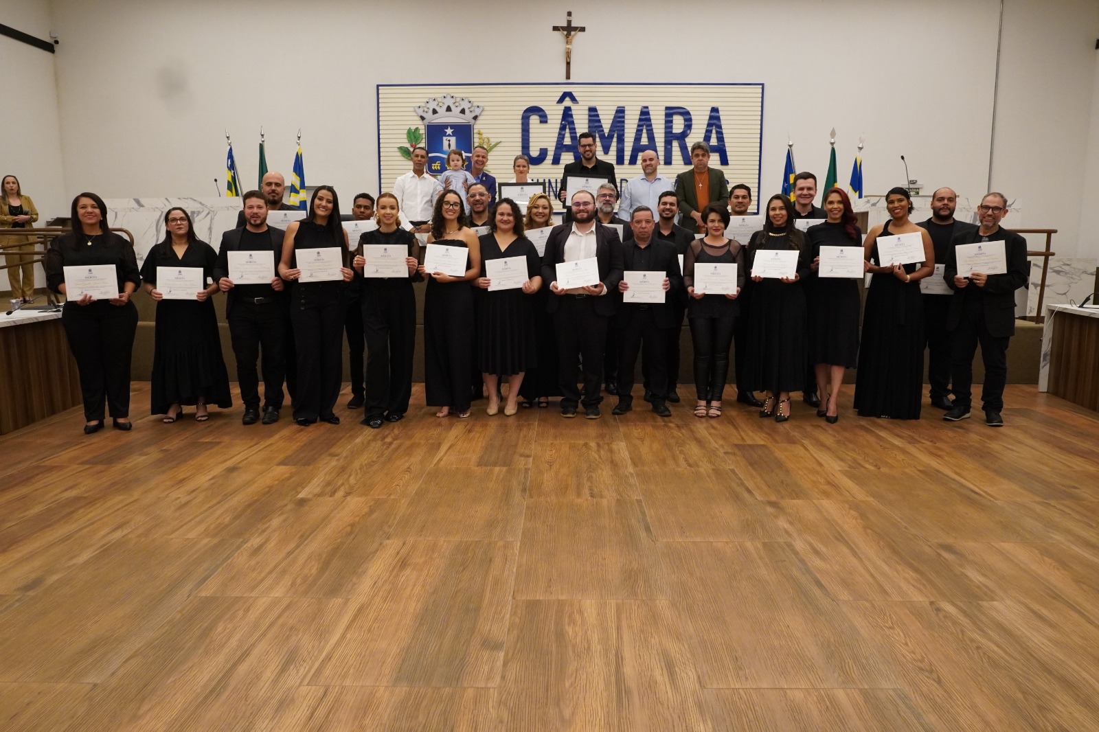 Coro Sinfônico de Anápolis comemora oito anos de trajetória com homenagens