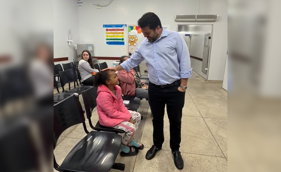 Apesar do que mostra o prefeito nas redes sociais, Saúde ainda pede socorro