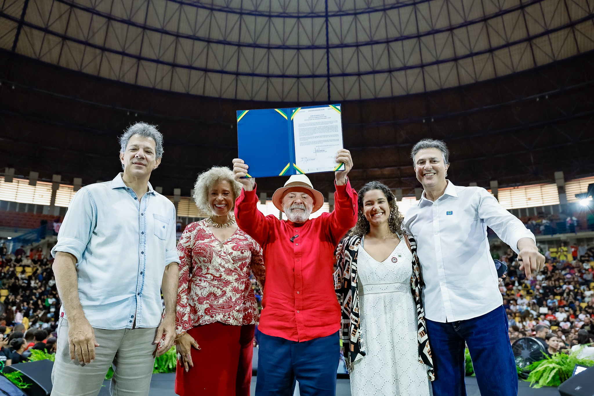 Lula anuncia expansão da Rede de Cursinhos Populares e diz que “a universidade precisa ter a cara do Brasil”