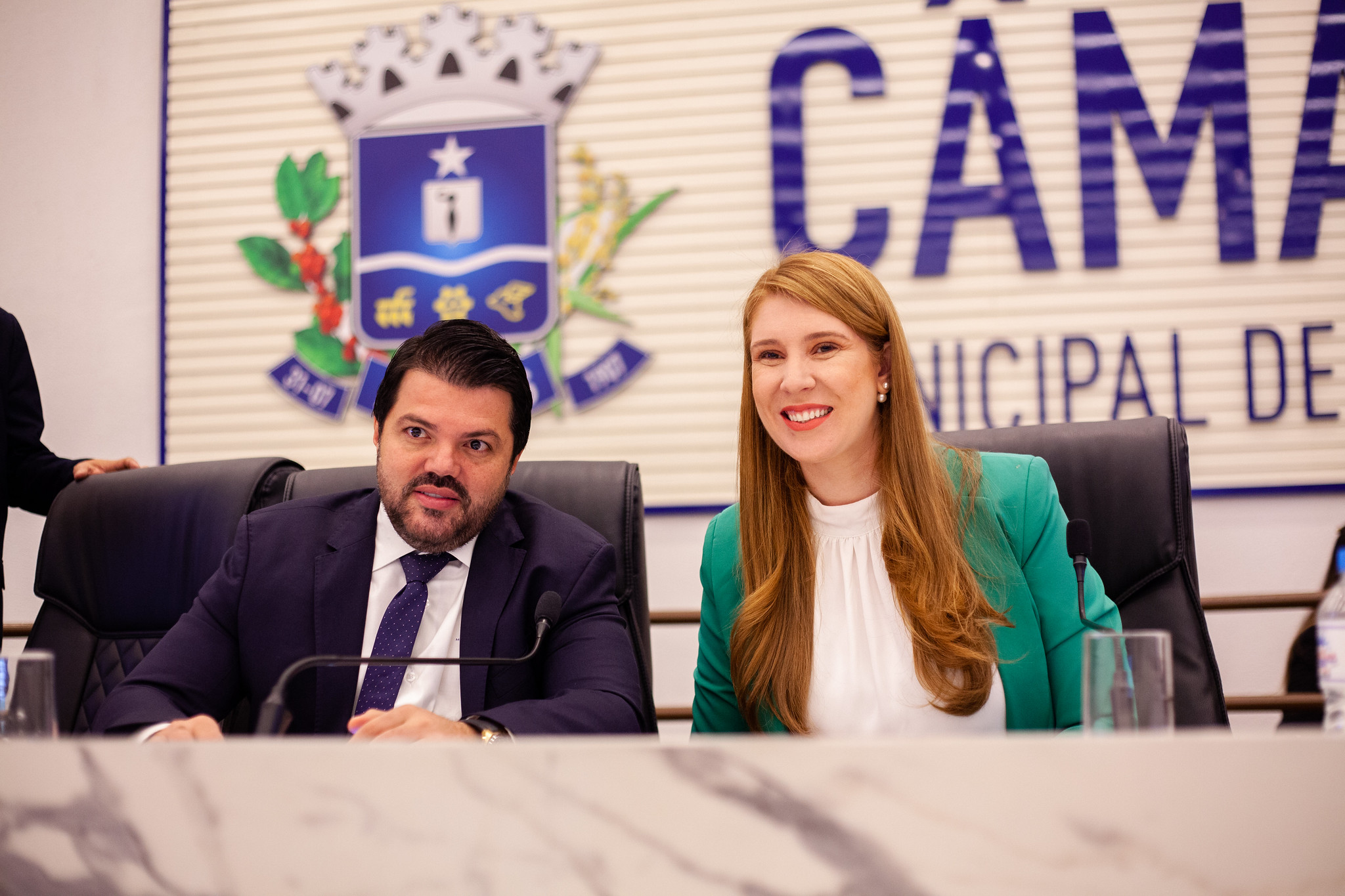 Presidente da Câmara defende papel da Casa e minimiza impacto da crise financeira em Anápolis