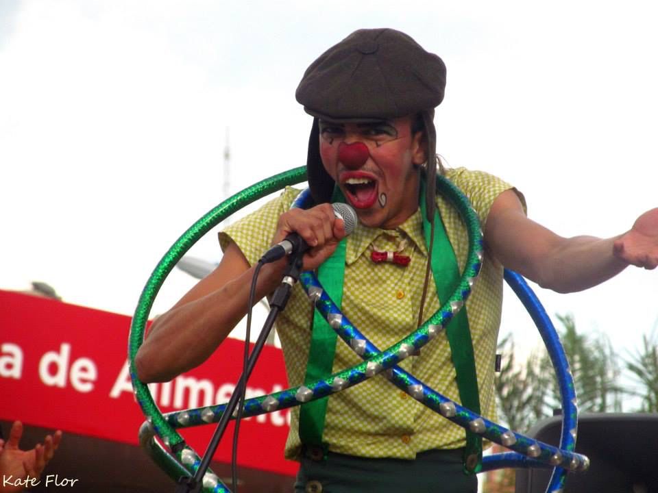 O Bambolero Espetáculo circense chega a Jaraguá com apresentações gratuitas em praças públicas