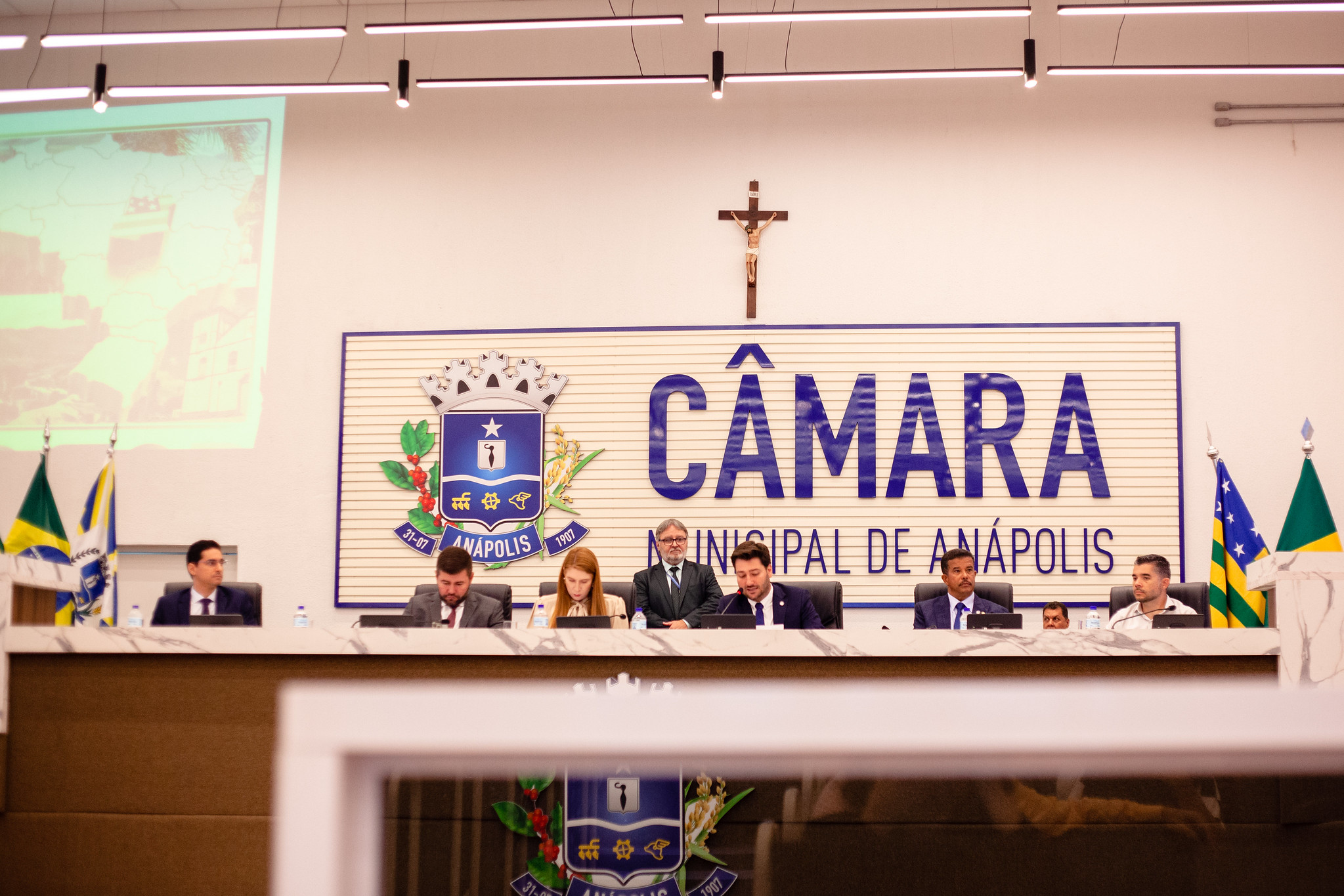 Vereadores defendem inclusão do Heana no orçamento estadual durante audiência da Alego em Anápolis