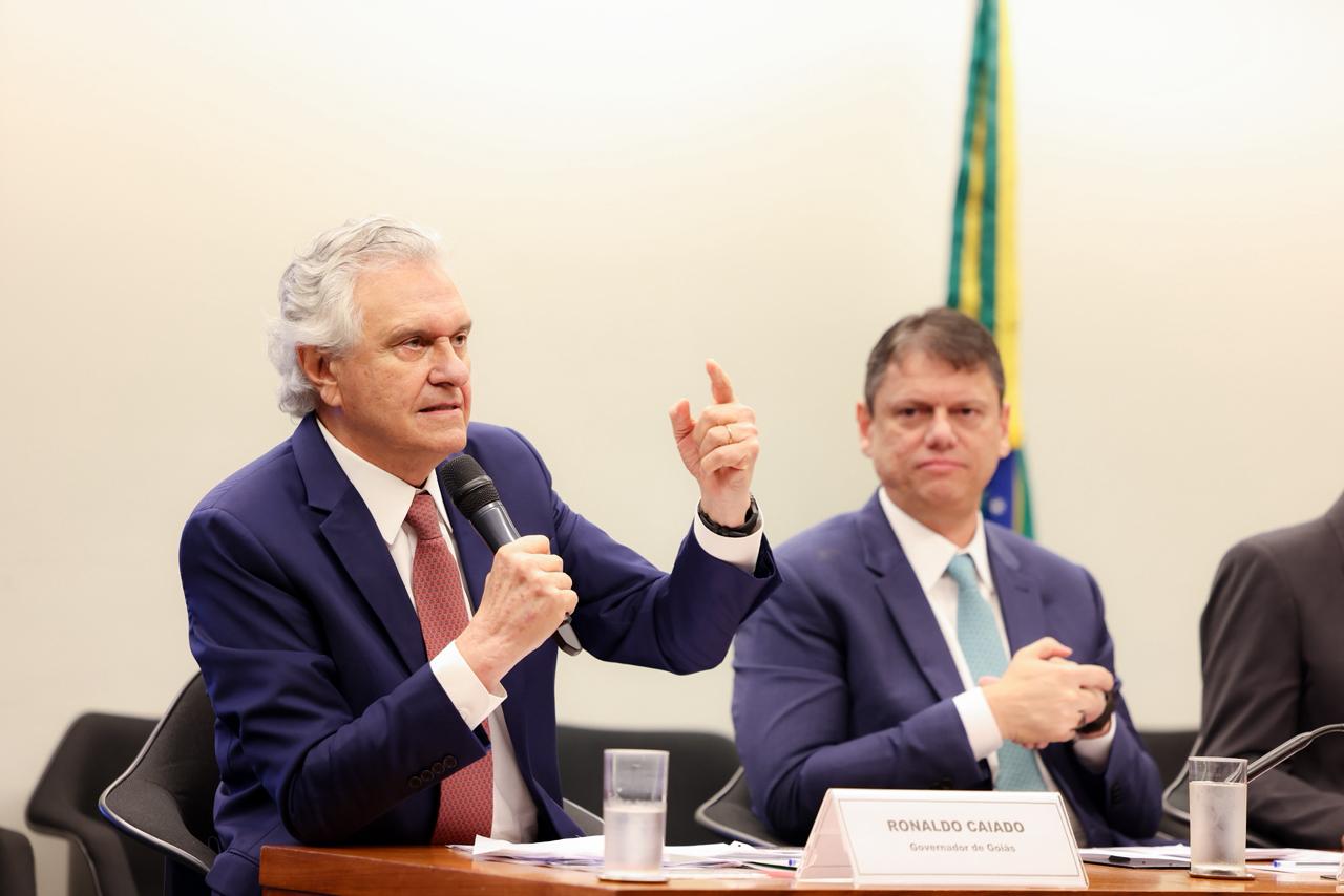 Em Brasília, Caiado critica PEC da Segurança e alerta para ameaça à autonomia dos estados