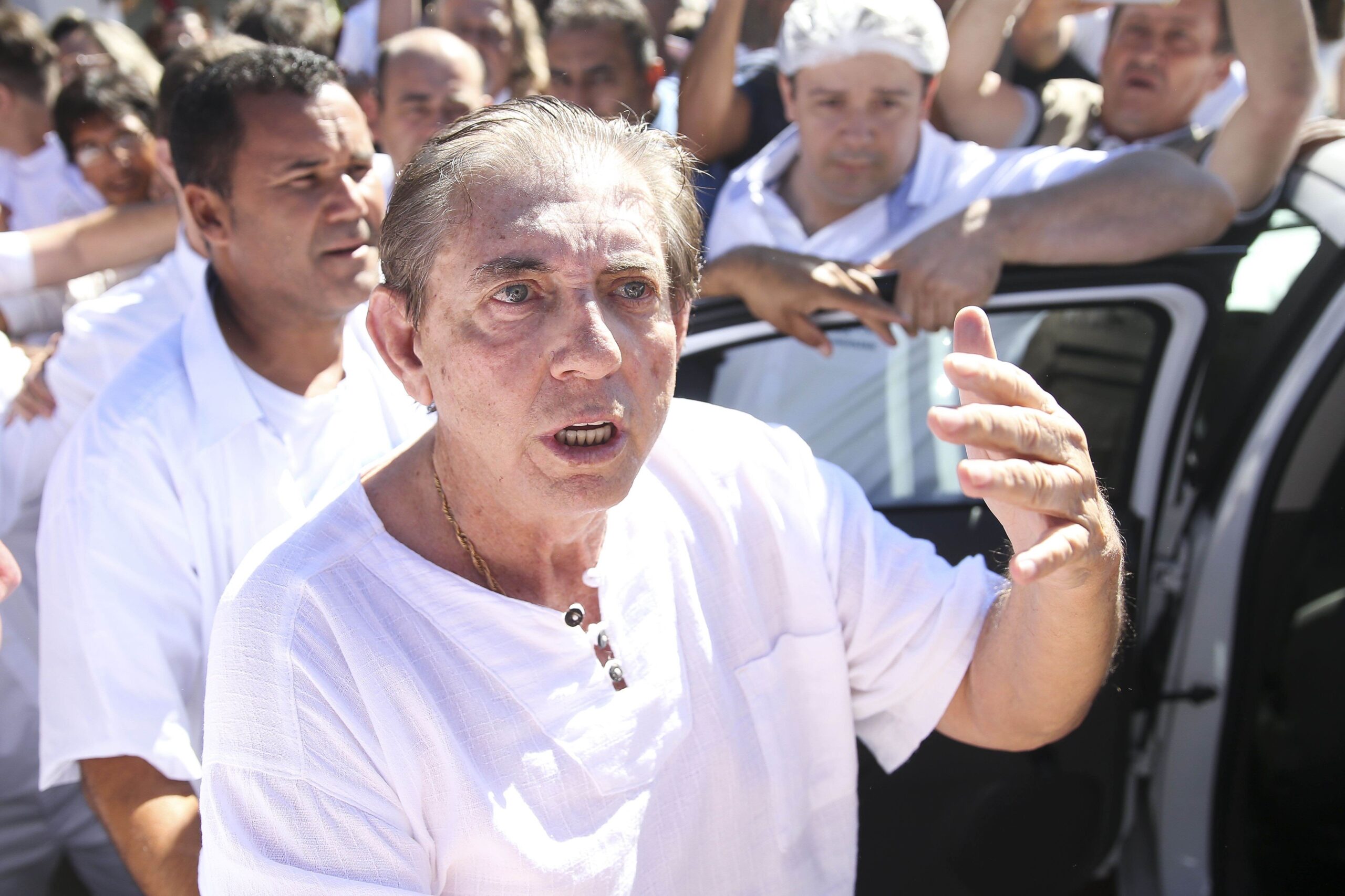 Anápolis é citada em reportagem, após documentos cruzarem João de Deus ao caso Epstein; entenda