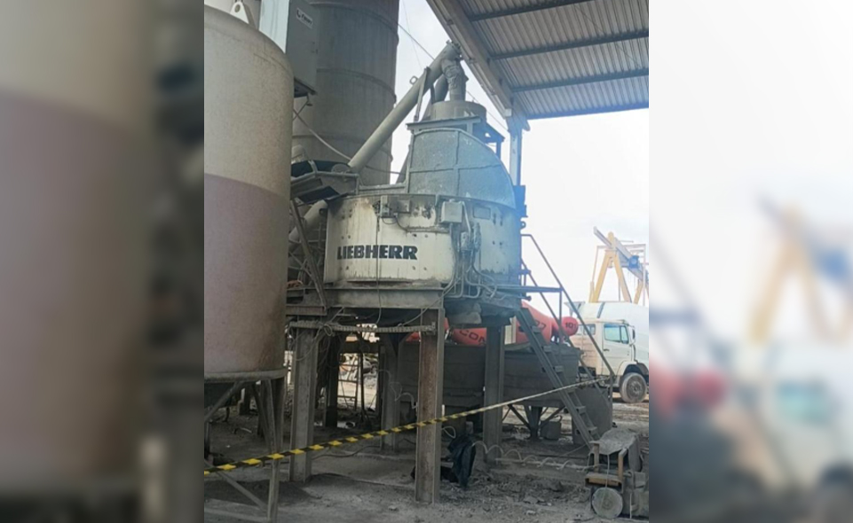 Trabalhador morre após acidente com máquina de concreto em fábrica em Águas Lindas