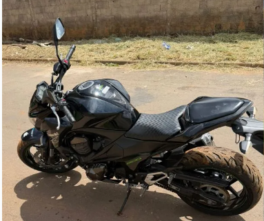 PM recupera moto esportiva horas após furto em concessionária de Anápolis